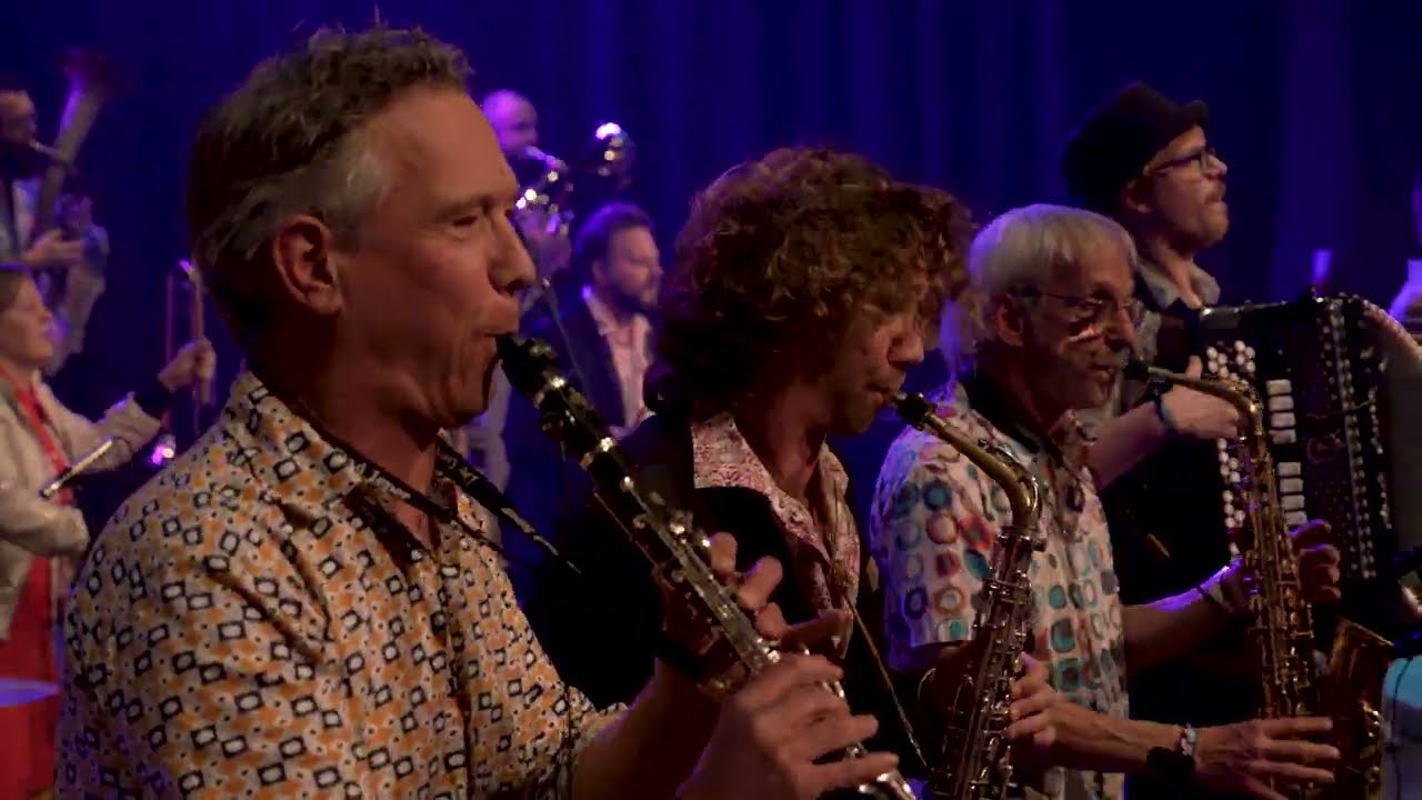 Orchestre International du Vetex - 'Dzien' (live Kortrijk - nov 2022)