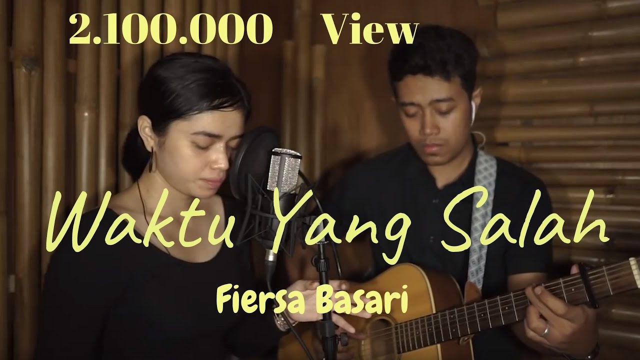 Waktu Yang Salah (Live Cover) by Della Firdatia