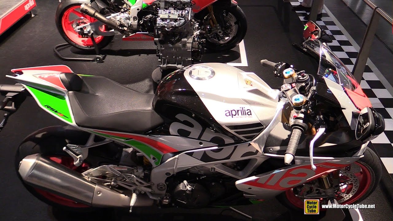 2017 Aprilia RSV4 RF - Walkaround - 2016 EICMA Milan