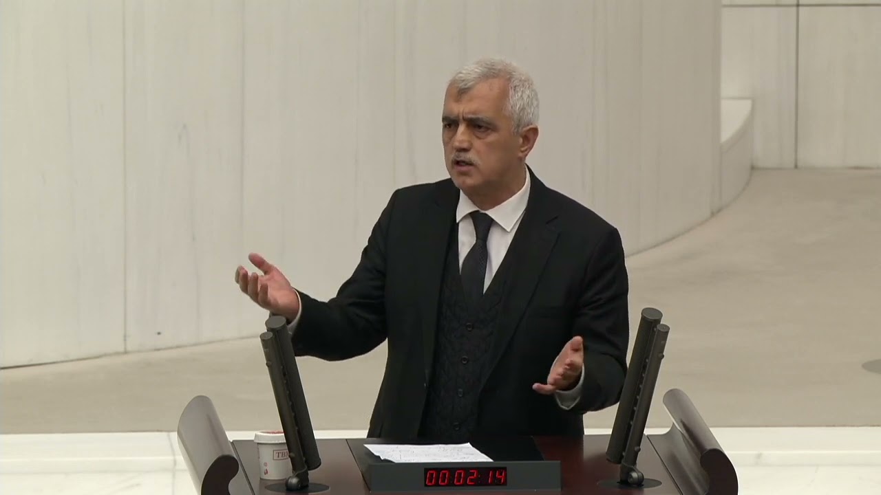 3 bine yakın hekim iyi h&acirc;l belgesi aldı; KHKlı hekimler d&ouml;nemiyor. Sağlıkta &ccedil;&ouml;k&uuml;ş b&uuml;y&uuml;yor! Ne yazık!