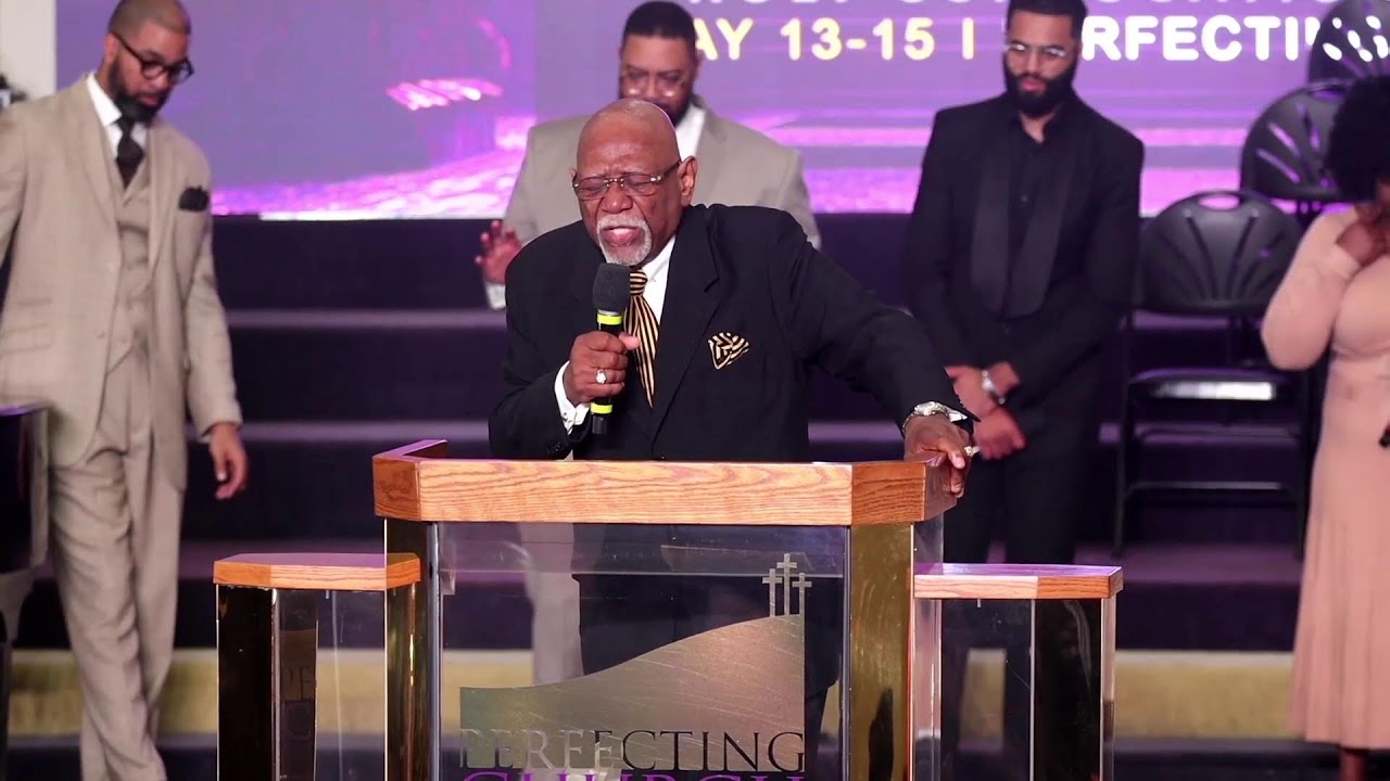 A Praying Mother - Pastor Marvin L. Winans