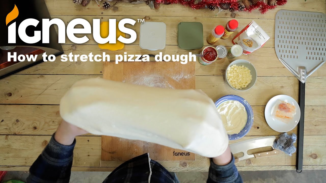 How to stretch pizza dough