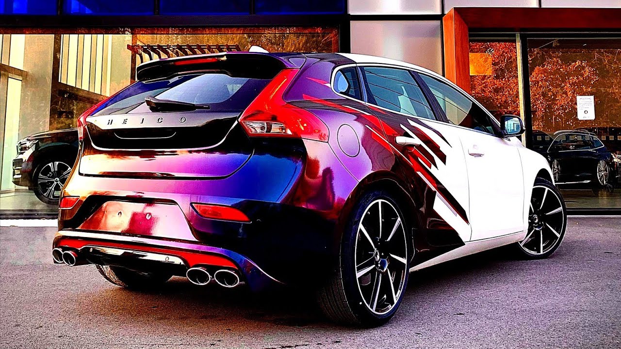 Volvo V40 vinyl wrap with stunning design.