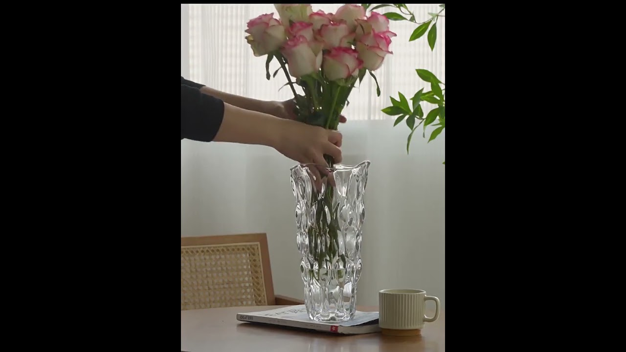 #shorts  This is my favorite vase!! #garboglass #glassware #glassvase