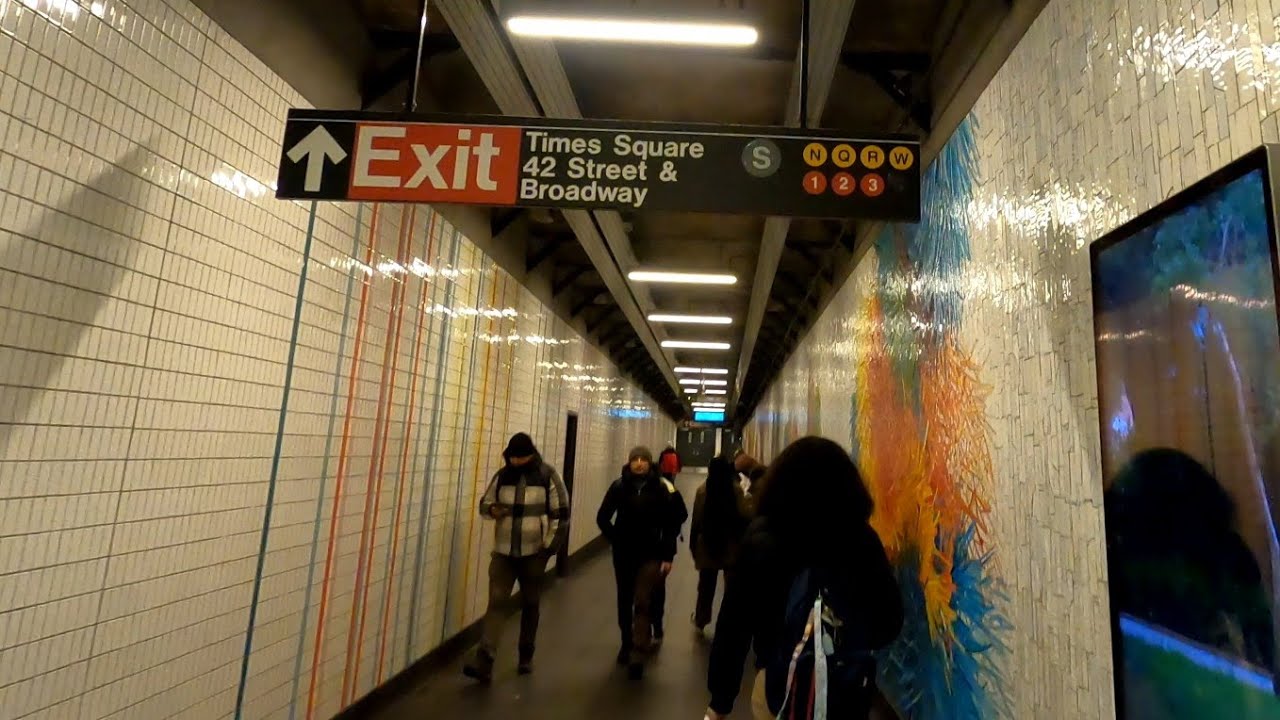 MTA NYC Subway: Walking From 5th Ave-Bryant Pk to 42nd St-PABT via 42nd Street Passageway Tour