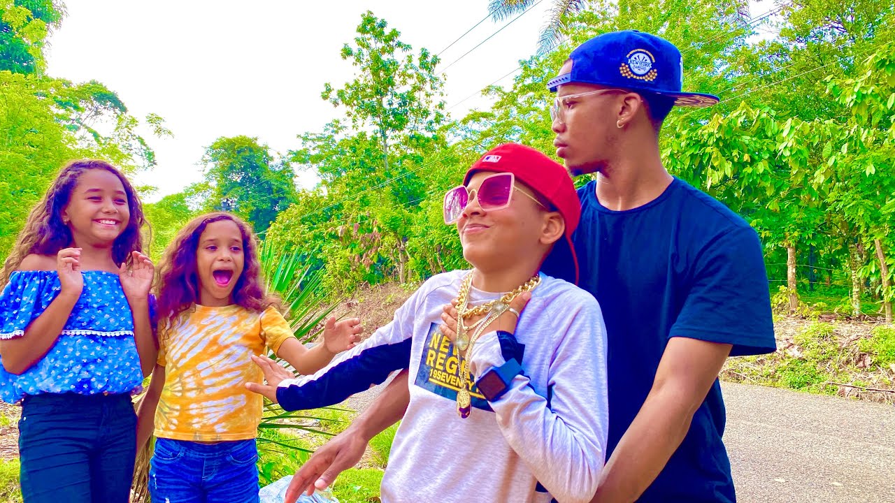 POBRE NI&Ntilde;O RICO 💸👦🏼@dariannyflow @felixricart3105 (los menores rd)