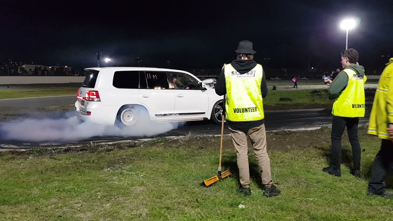 KING CRUZA, 1st burnout @SKIDFEST 12
