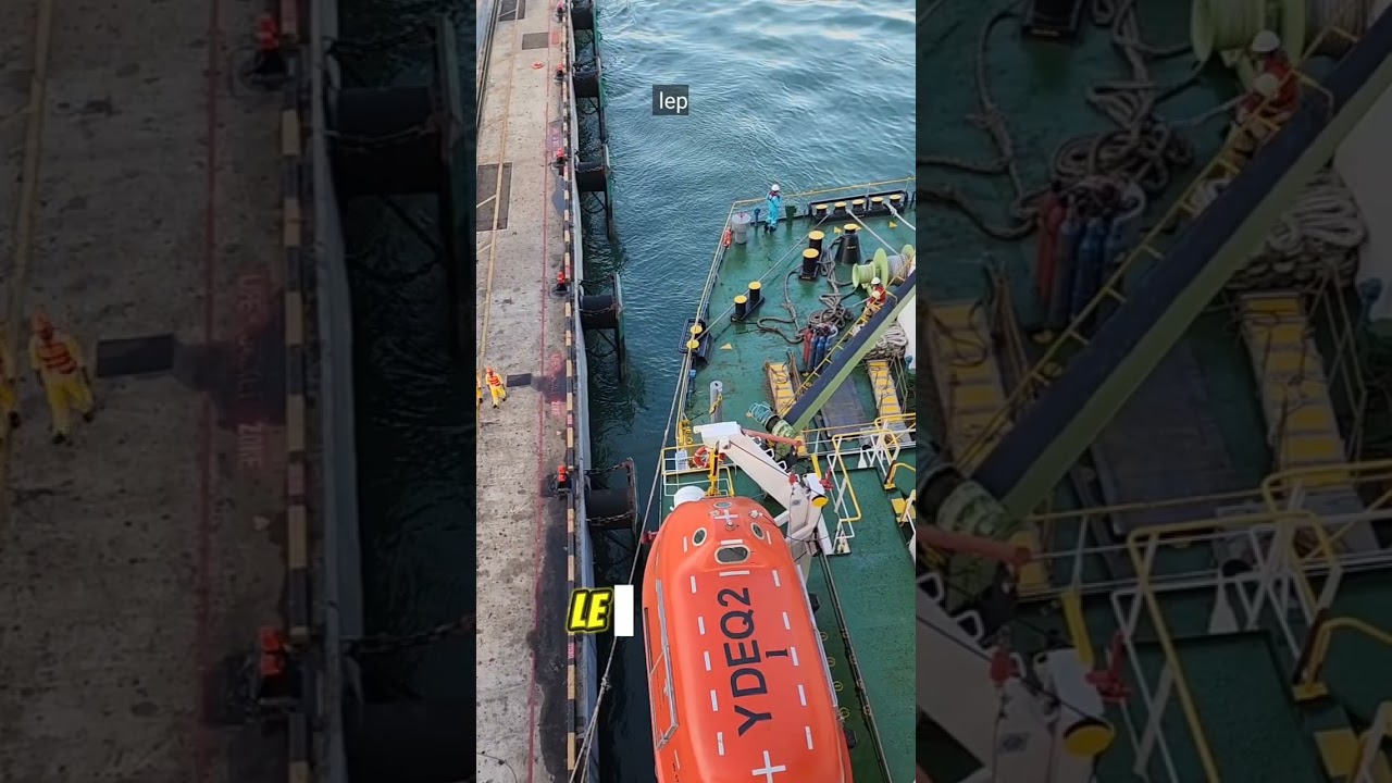 CAST OFF P34 SINGAPORE - Ship Channel