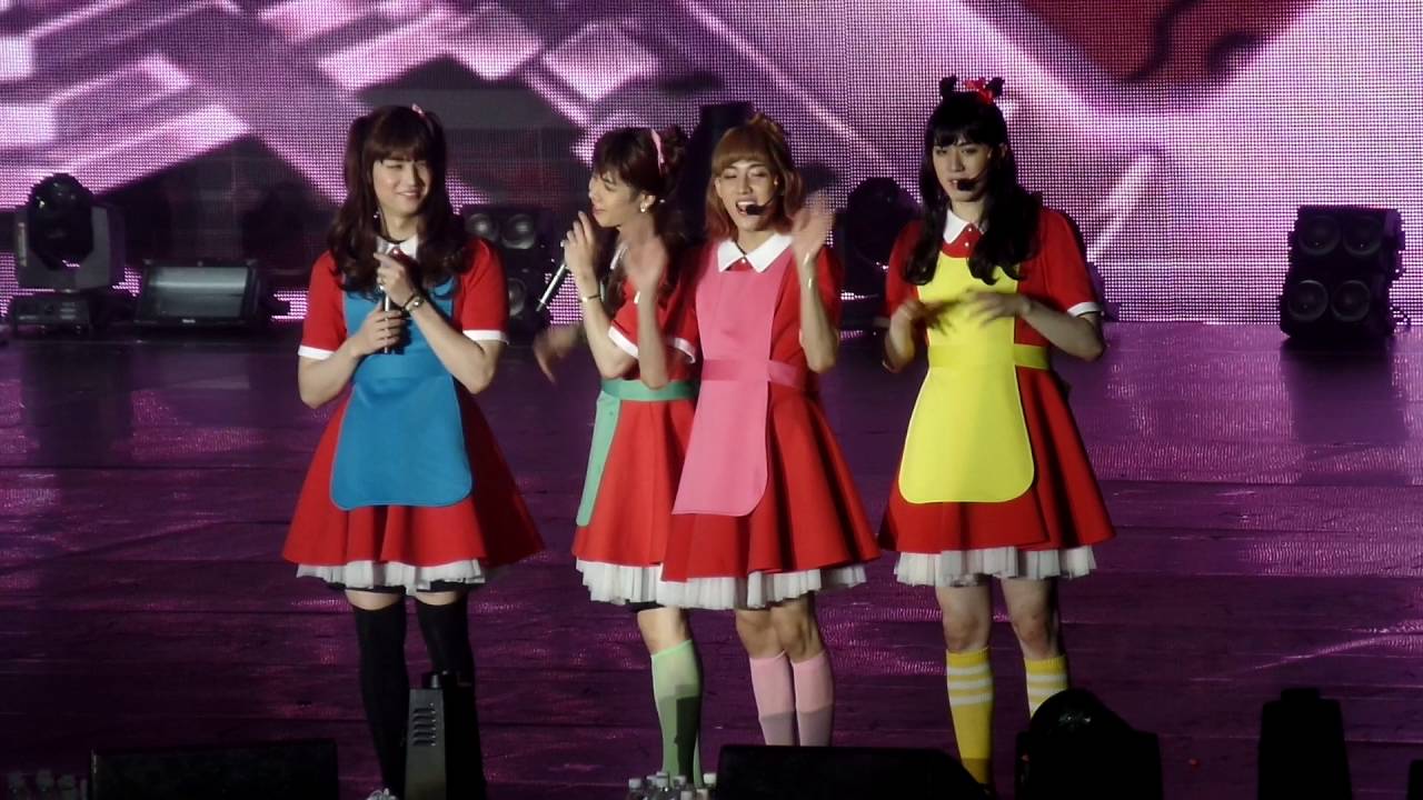 [HD Fancam] 160624 GOT7 Fly In Singapore - Intro from GFriend & Red Velvet