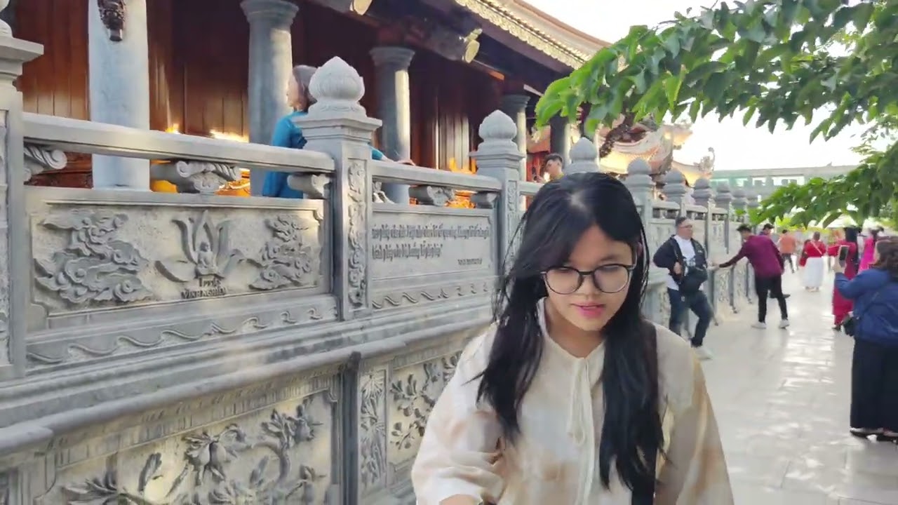 Chùa Vĩnh Nghiêm 2, Ngày mồng một Tết. 