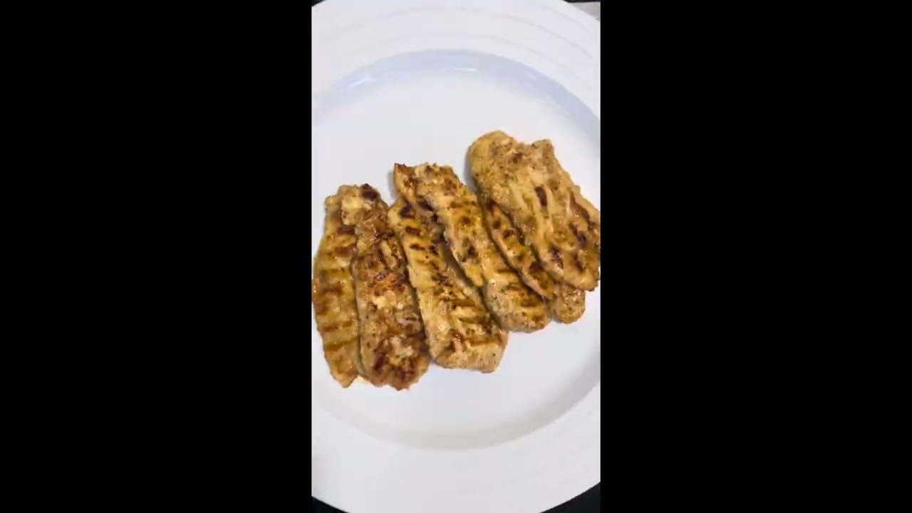 Greek Style Chicken with Gyro White Sauce