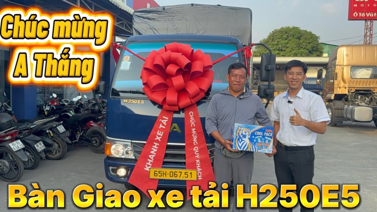 Bàn giao xe tải Jac H250E5 2.495kg về Hậu Giang cho GĐ a Thắng| Xe tải Jac 2.4 tấn thùng dài 3.8 mét
