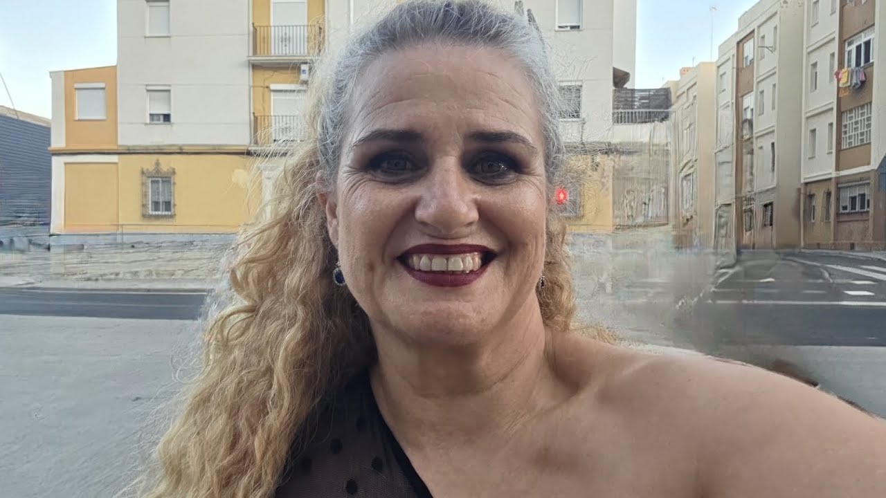 Me voy al concierto de Manuel Carrasco ❤️💃🏼 #maquillajeduradero #maquillajedeverano #tozo #t6