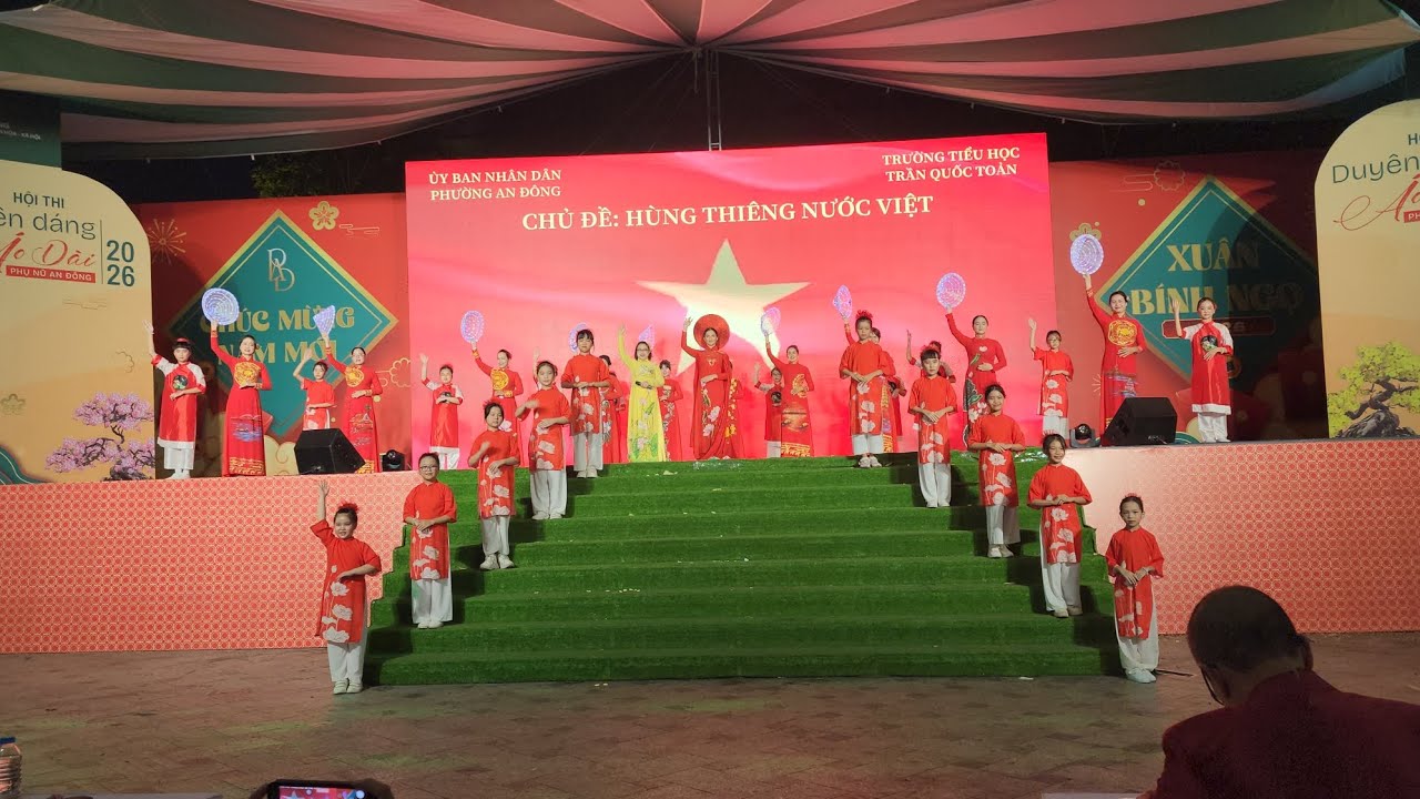 Hội thi duyên dáng áo dài Phụ Nử An Đông.Mừng Xuân 2026.Trường Trần Quốc Toản xuất sắc đạt Giải Ba.