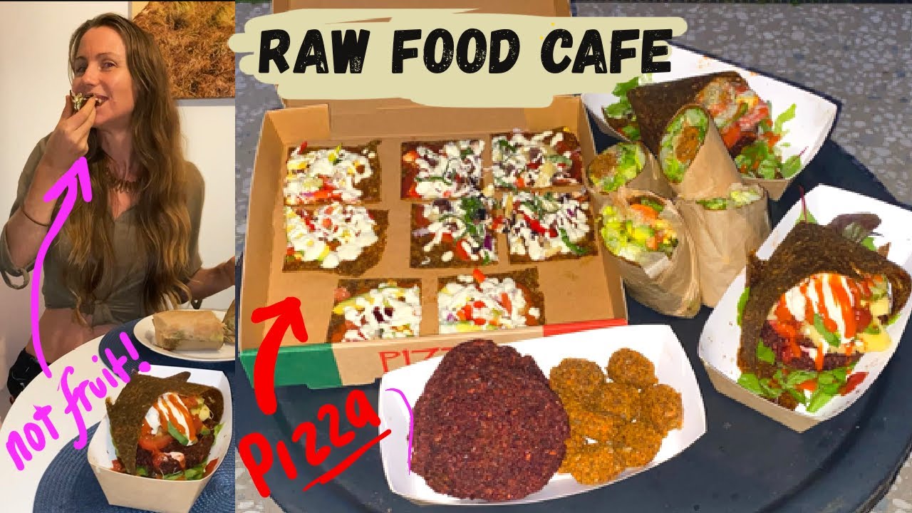 What i eat in a day in the city (visiting raw food cafe Fruibies!) gourmet dinner.