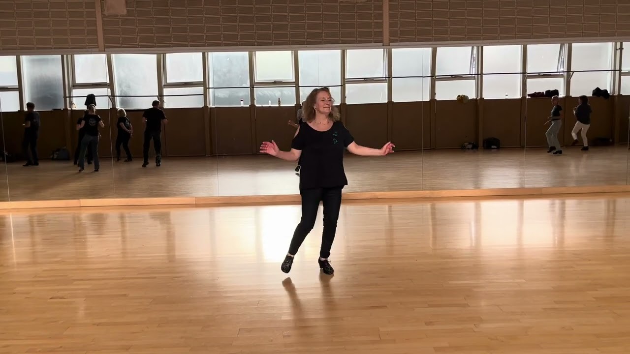 STOMP 2 3 4 (La dance)