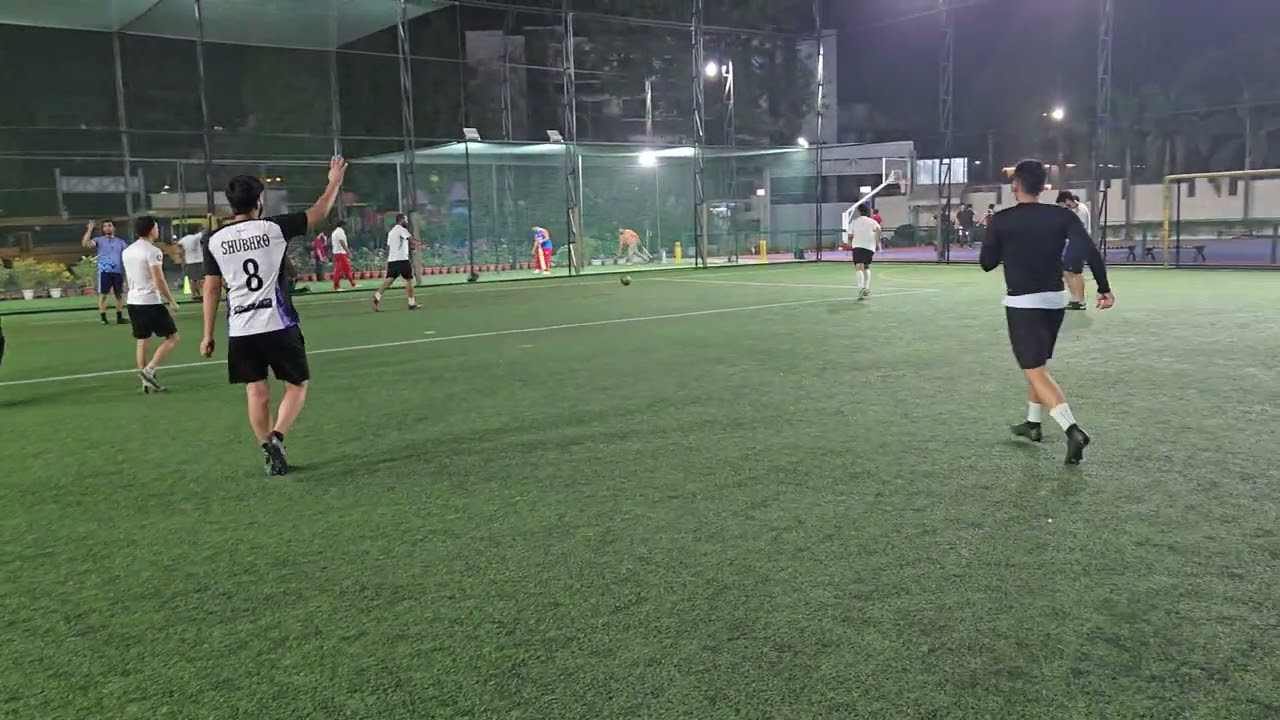 URBAN BALLERS PICK UP GAME 
