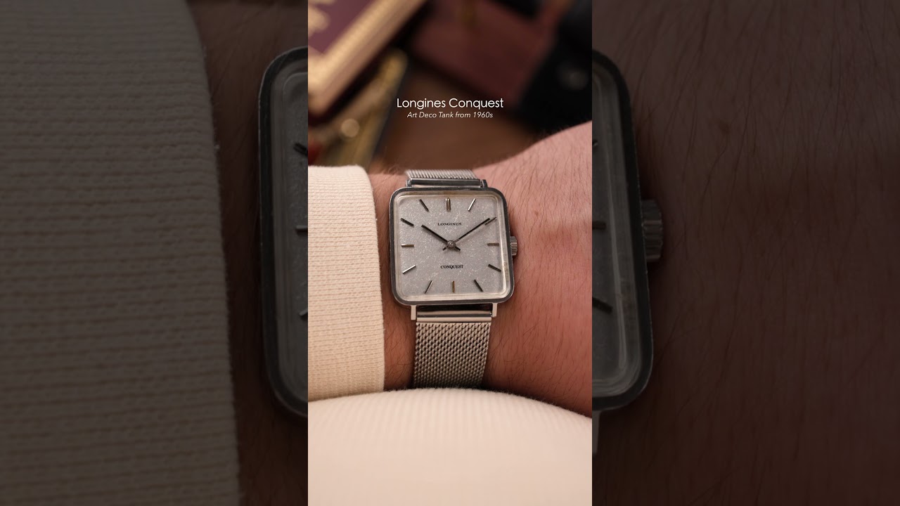 A cool lineup of vintage watches &mdash; old-school vibes and timeless style. #vintagewatches
