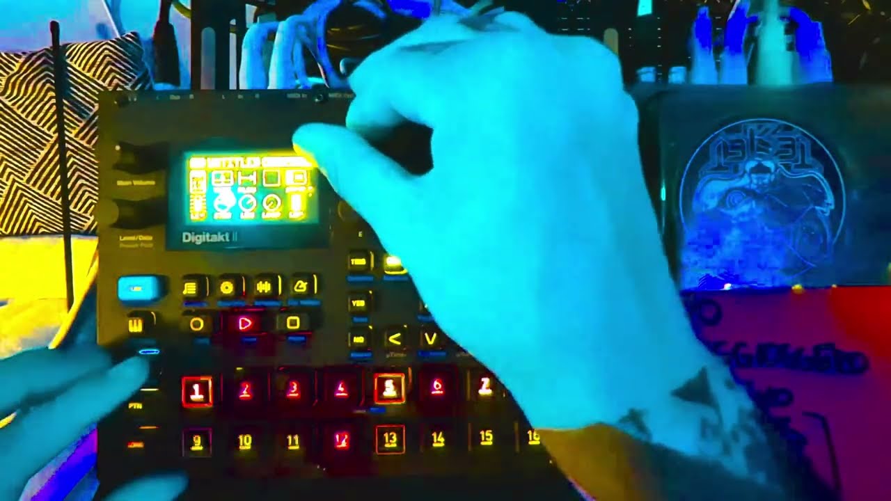 10 - Biggioggero Tekno - TekeT (La Tekno)  BONUS TRACK