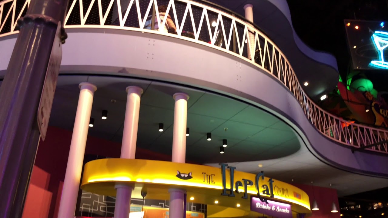 Tour of Studio 1, Walt Disney Studios Paris - WDWNT A Walk in the Park (6/27/18 - Part 1)