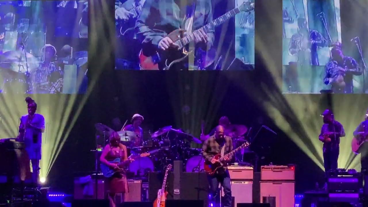 Tedeschi Trucks Band - Midnight in Harlem (Swamp Raga intro with Little Martha) - 08/18/2025