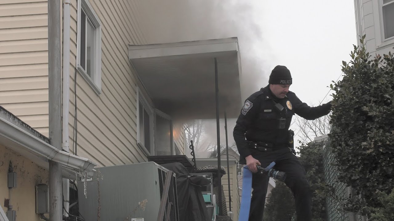 Pre Arrival video of a structure fire above the Bacon Strip Restaurant, Coplay, Pennsylvania