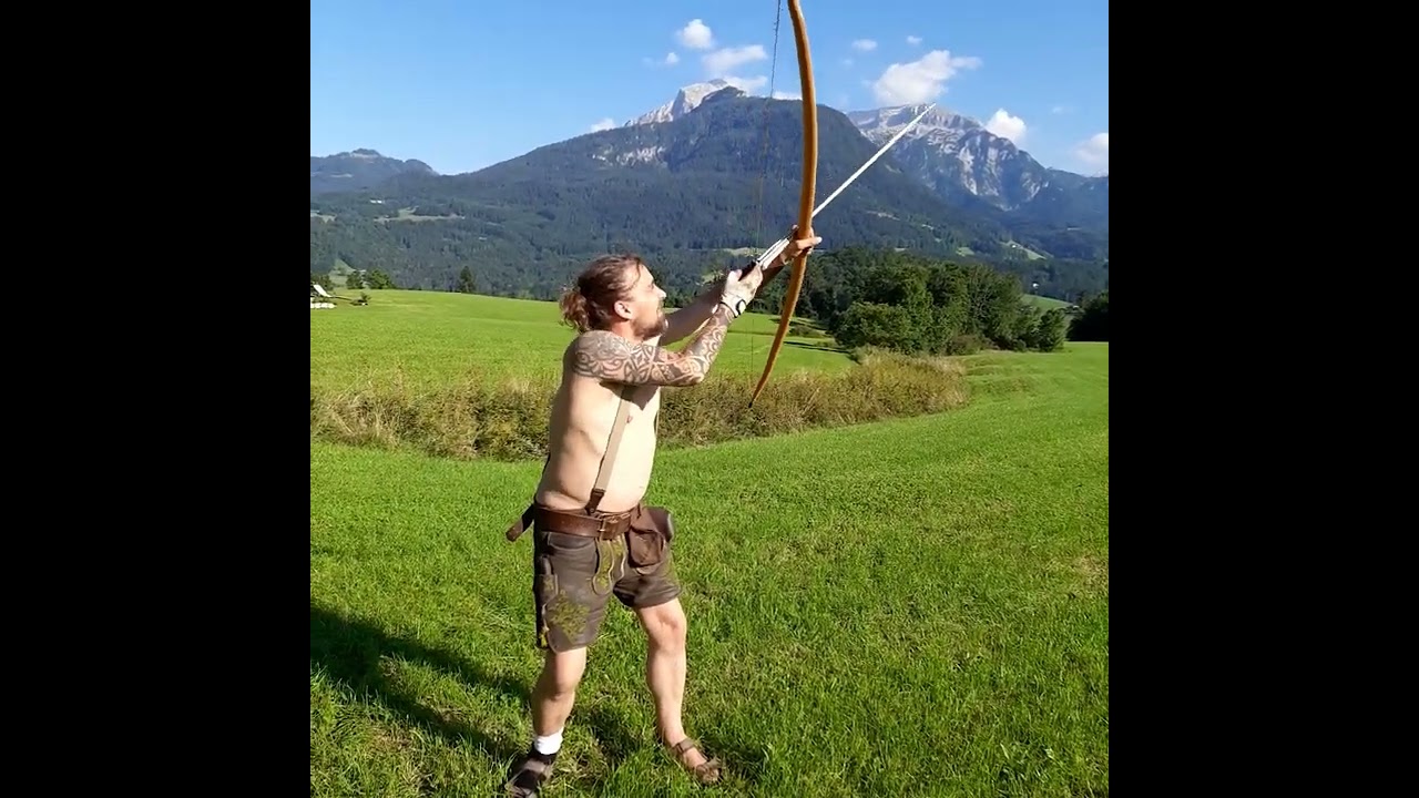 Bogenheinz - Bogenschie&szlig;en mit Eibenbogen
