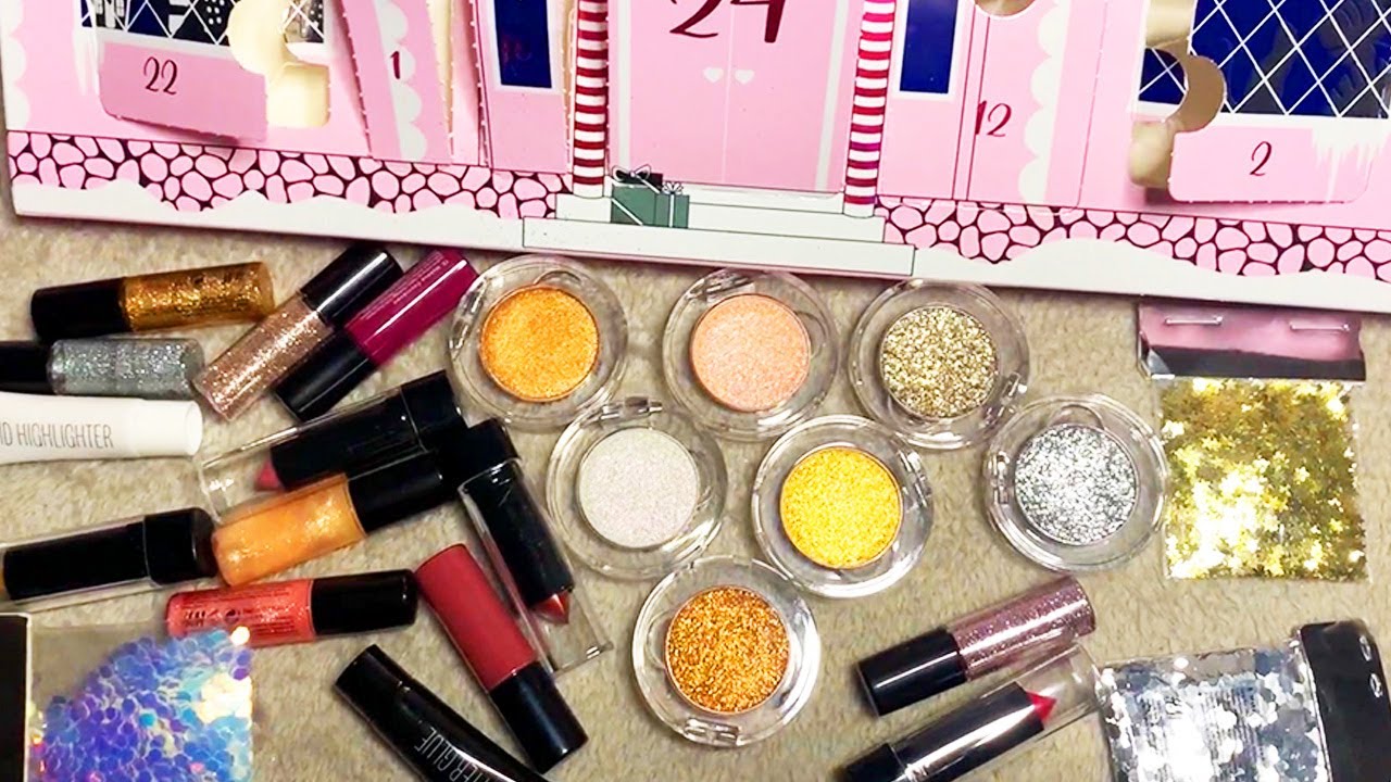 ASMR Makeup Haul | Christmas Calendar (Whispered)