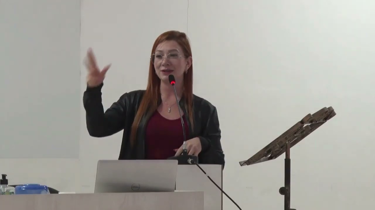 O Autoconhecimento na Terapia Desobsessiva - Jenifer Santos