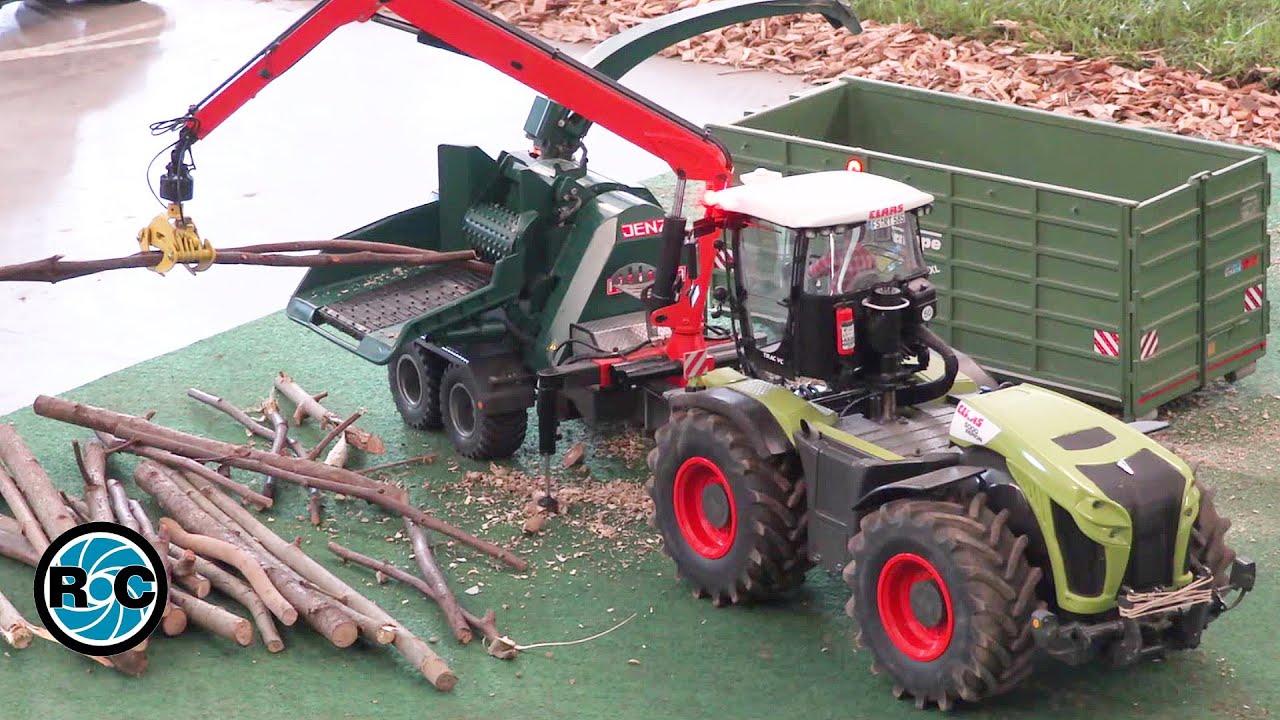 RC TRACTOR CLAAS Xerion 5000 & WOOD CHIPPER