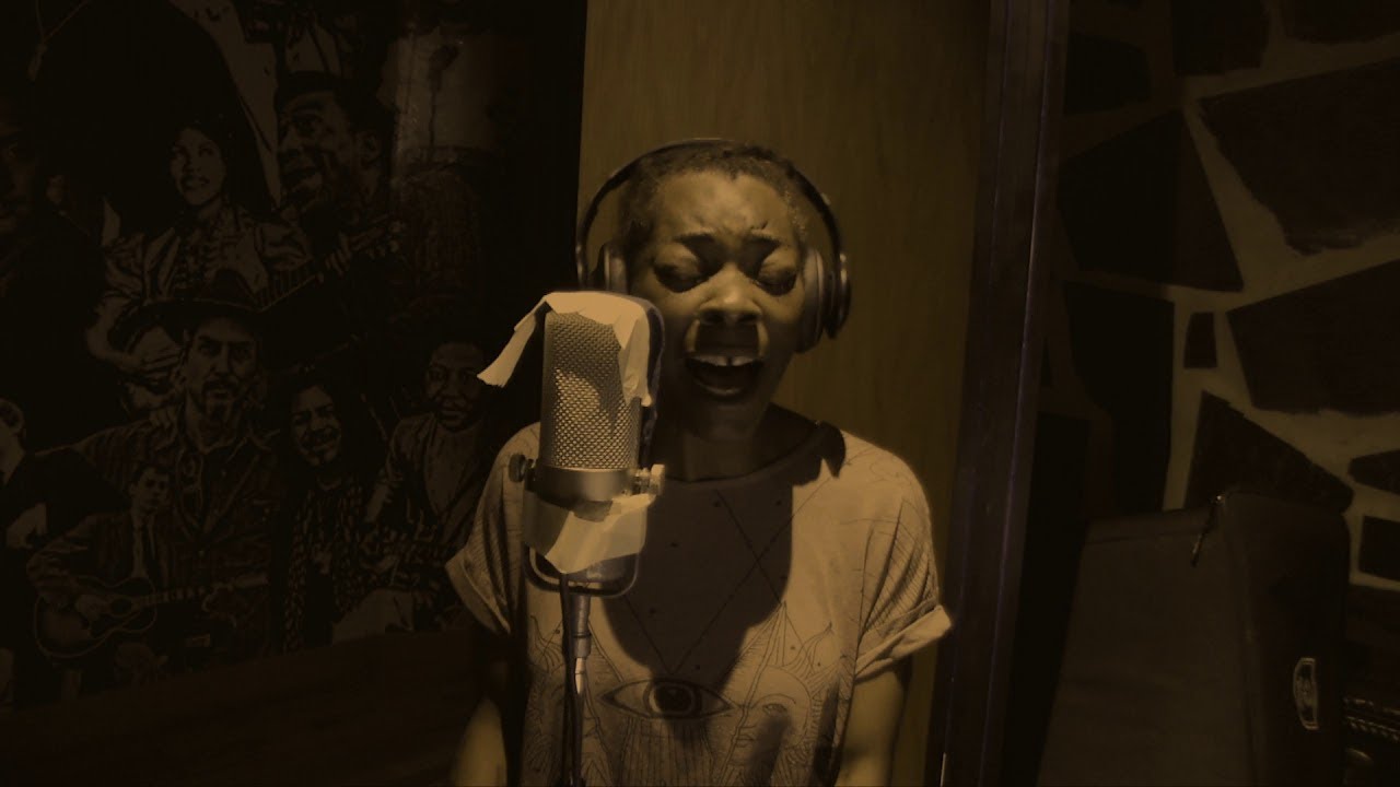 Raimundo Amador Feat. Buika - Lunático