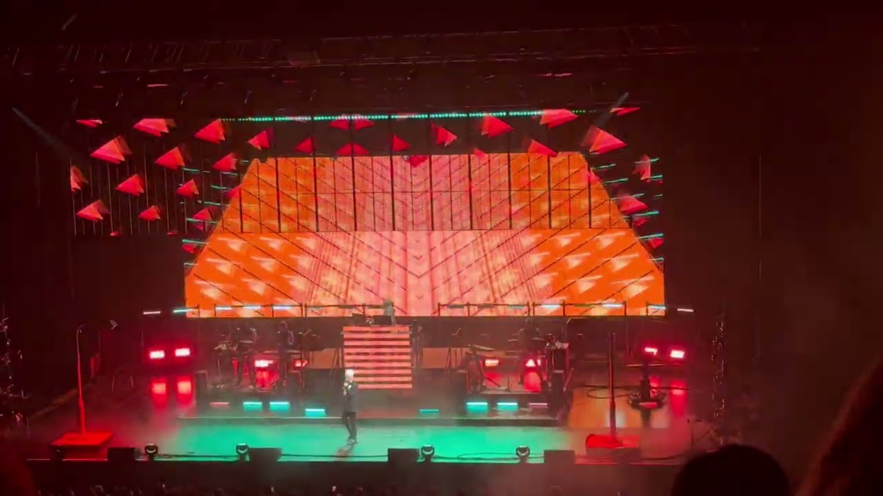 Pet Shop Boys – Dreamworld: The Greatest Hits Live in Tokyo (Jan 6, 2026) | Montage Highlights