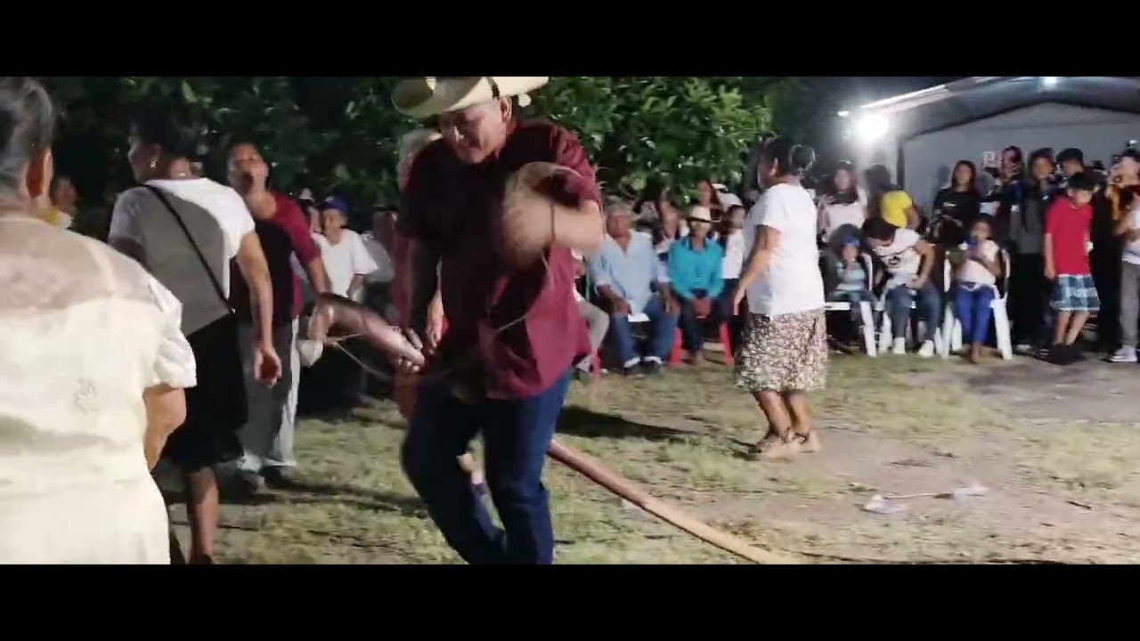 Recibimiento del obispado en valle  luz...