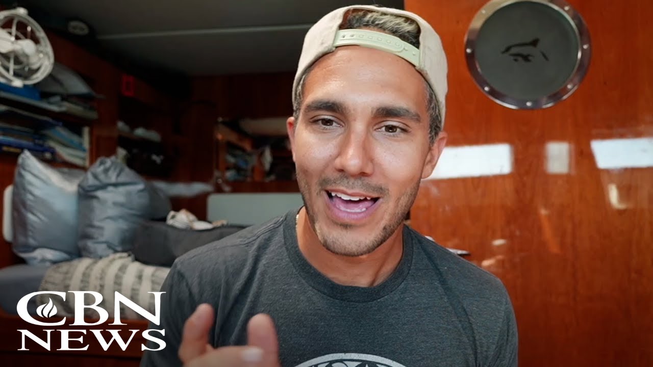 'My Job Is to Spread God's Love': Actor Carlos PenaVega Found Christ After Hitting 'Rock Bottom'