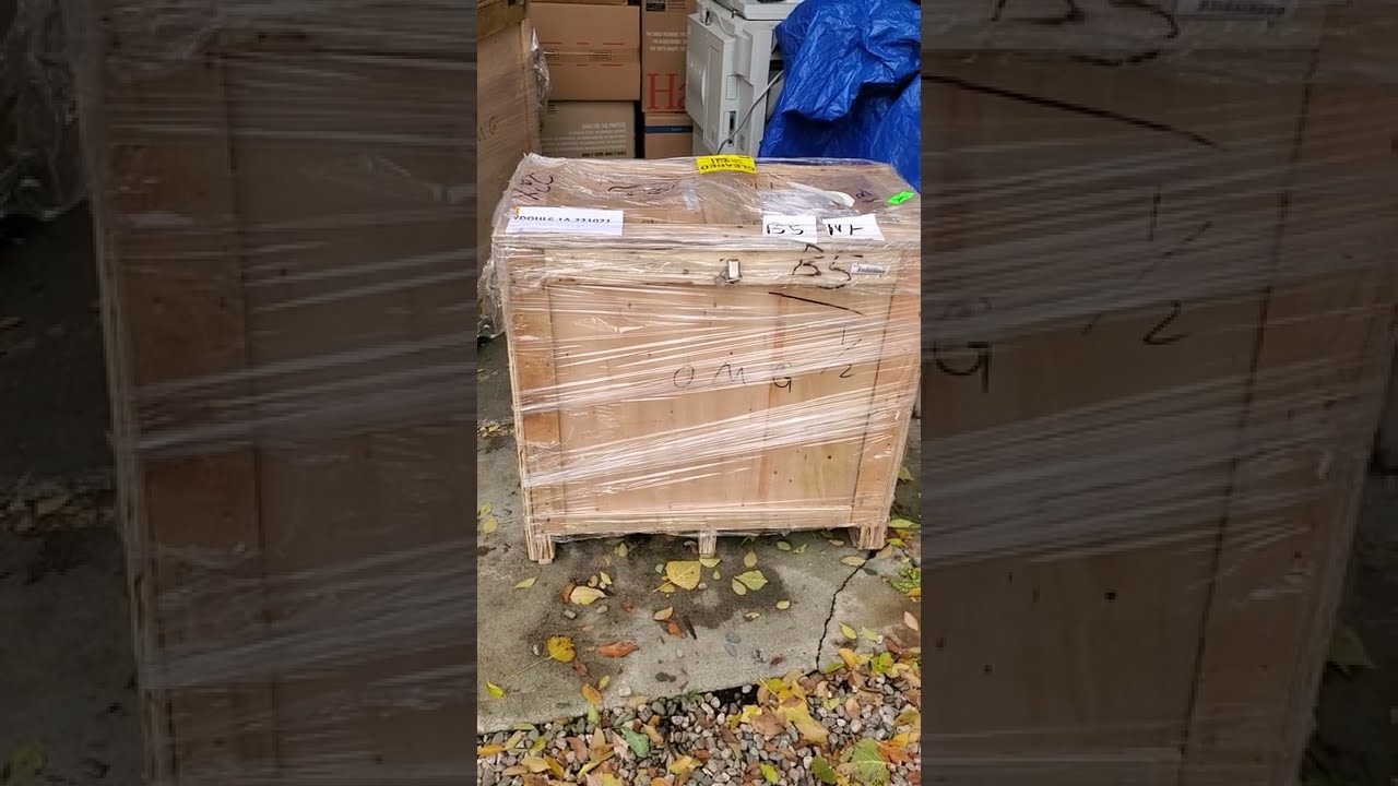 Unboxing 60W JPT MOPA Fiber Laser Engraving Machine