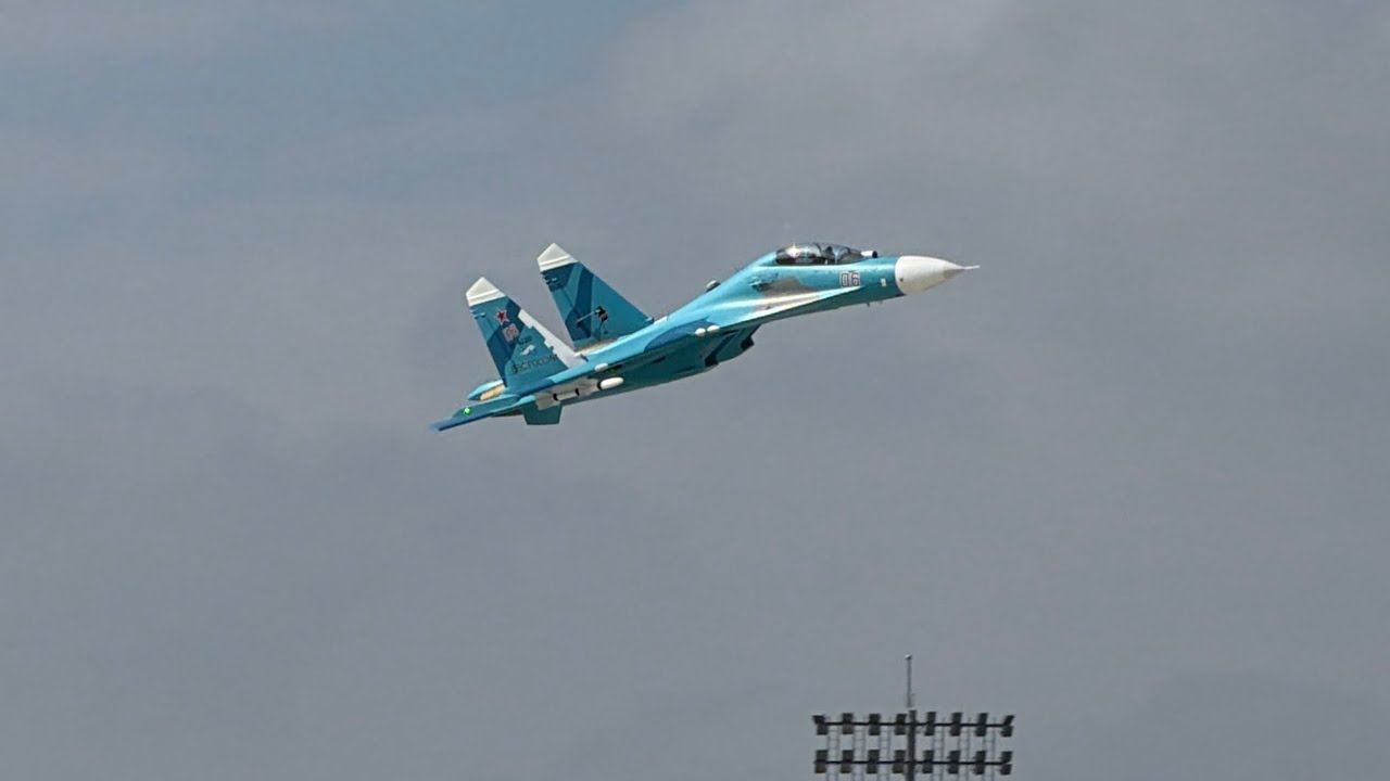 難的出現  雄哥的雙70mm SU-27