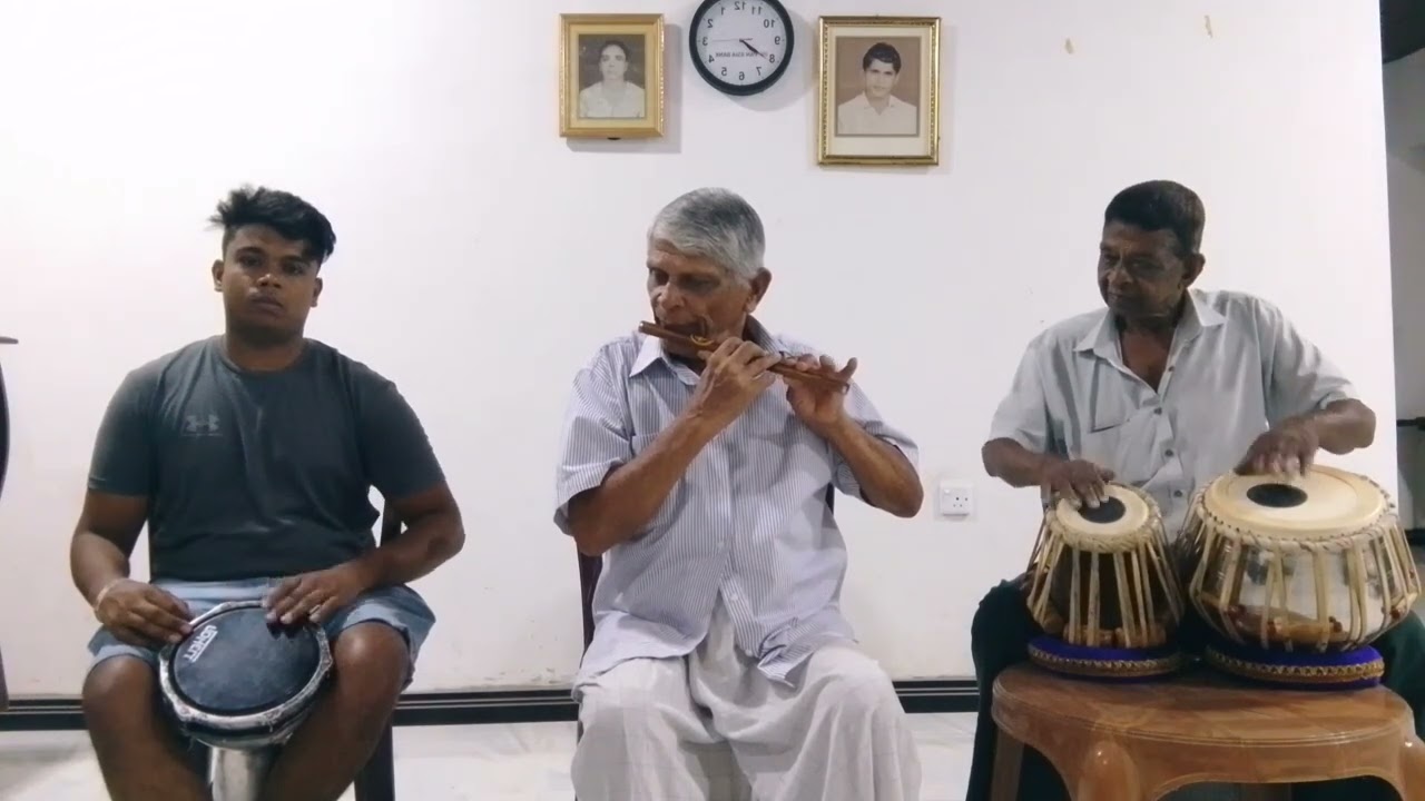 මට ආලෝකේ ගෙනදේවි🎵