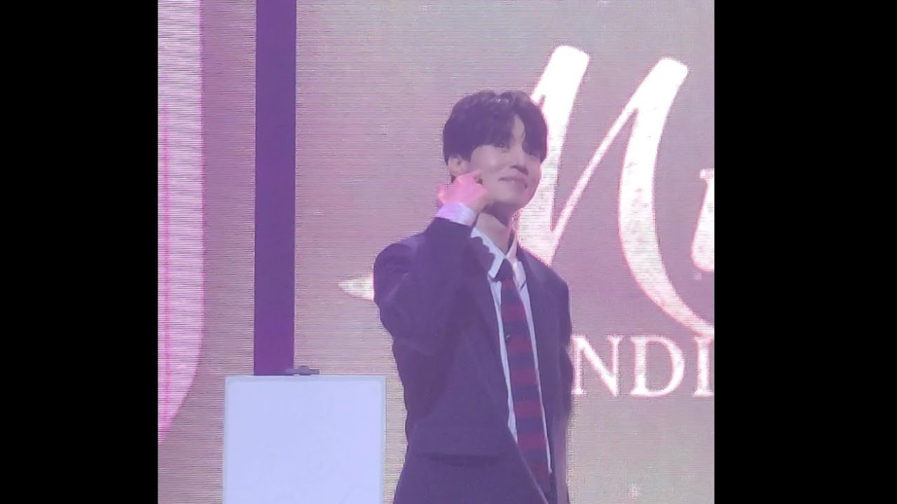 이동욱 팬미팅1 도전! 이동욱 골든벨 벌칙 댄스챌린지 투어스+뉴진스 미션2 베스트 드레서 241102