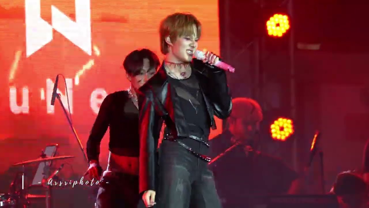 241027 : Look What You Made Me Do (NuNew Chawarin) - Siam Halloween 2024 x Zee NuNew