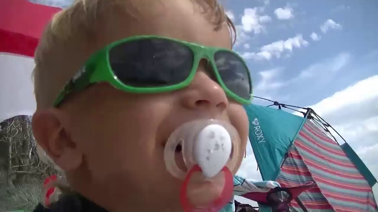 Atlas and Mommy surfing