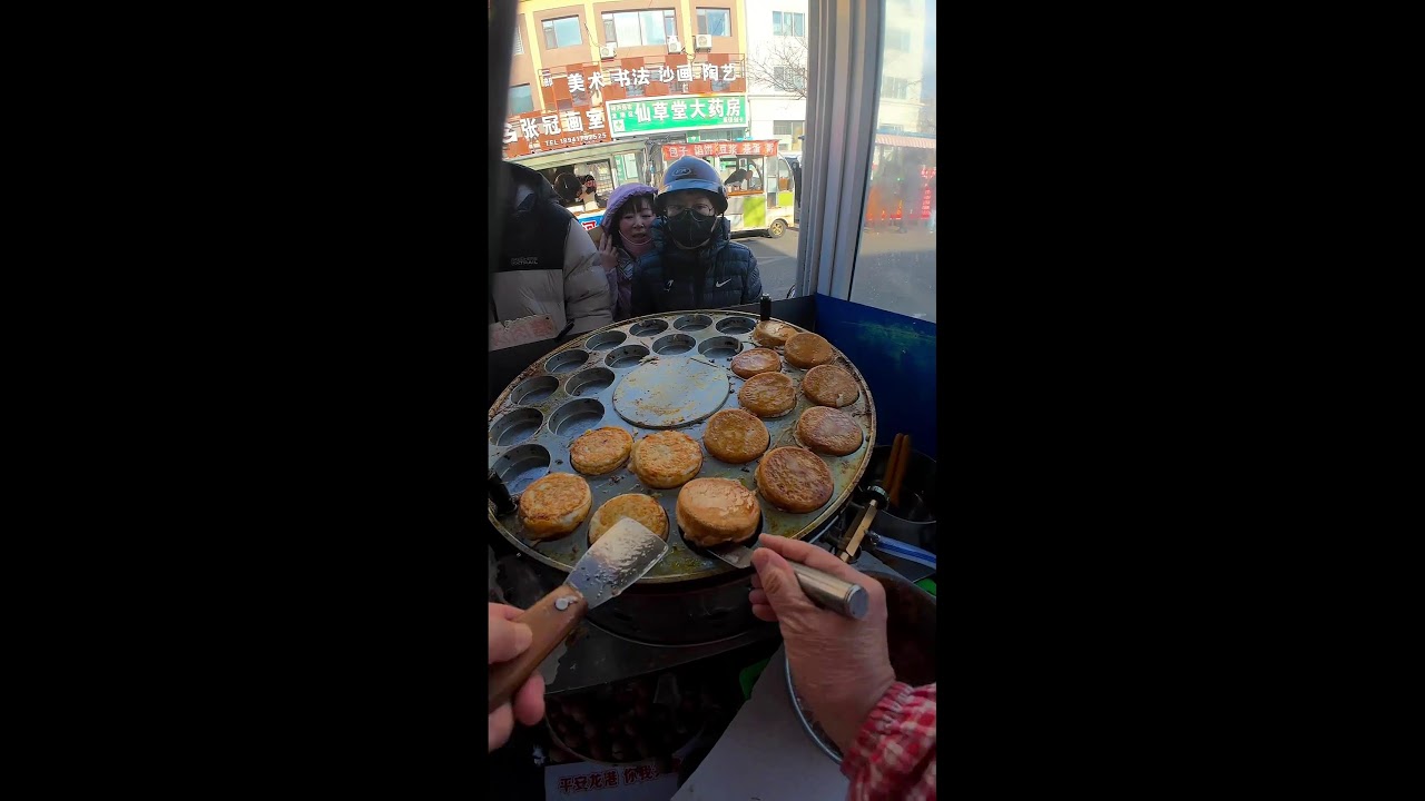 🔴Golden Egg Burgers 🍳 | Fluffy Dough + Crispy Crust | Sizzling #streetfood