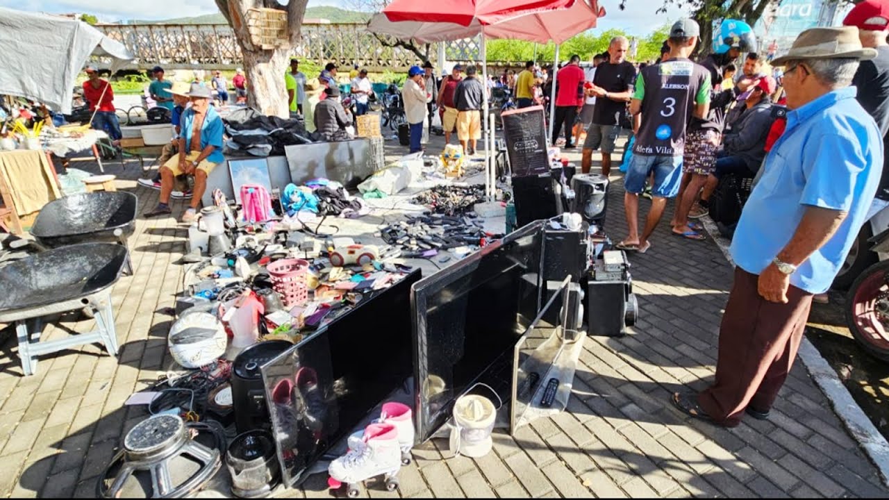 A FEIRA DO ROLO EM BEZERROS-PE TEM DE TV A BOTIJÃO DE GÁS