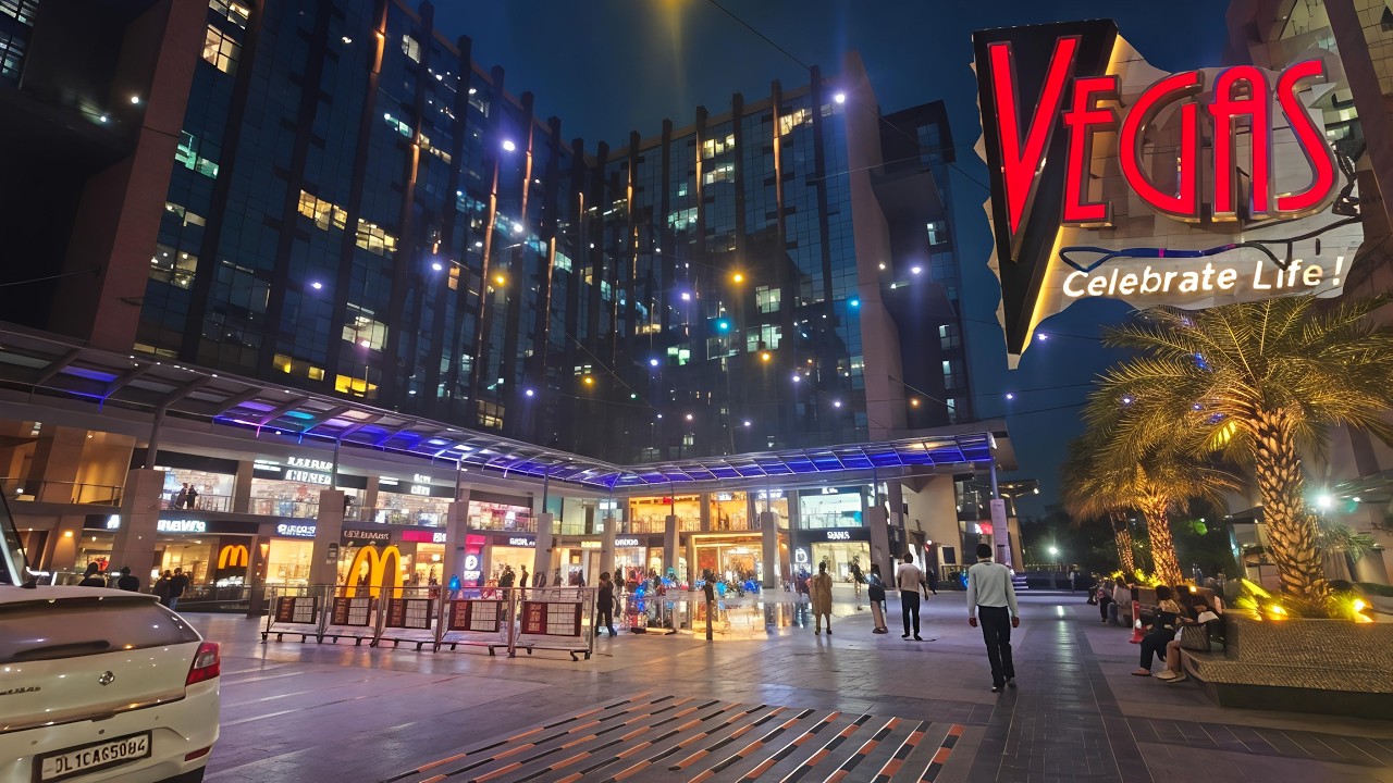 Is Vegas Mall Dwarka the Best Shopping Mall in Delhi? | Full Walkthrough