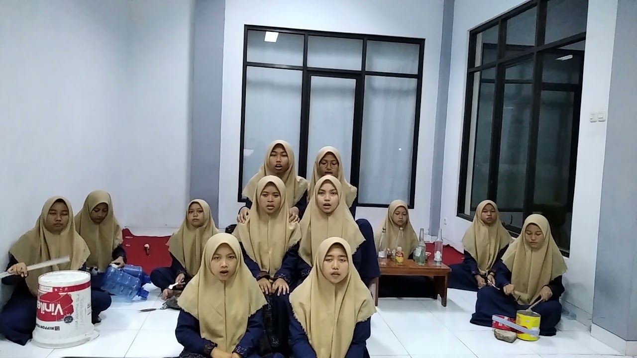 Kreasi Nadhom Al Fiyah Ibnu Malik Santri Putri | PP. Hasyim Asy'ari Tarub | (No Edit)