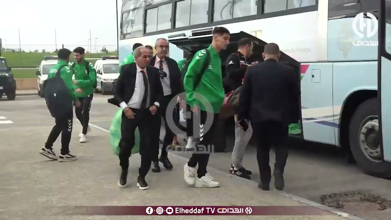 نجوم الكرة الجزائرية في ملعب نيلسون مانديلا لخوض مباراة استعراضية ضد منتخب الصحراء الغربية الشقيق