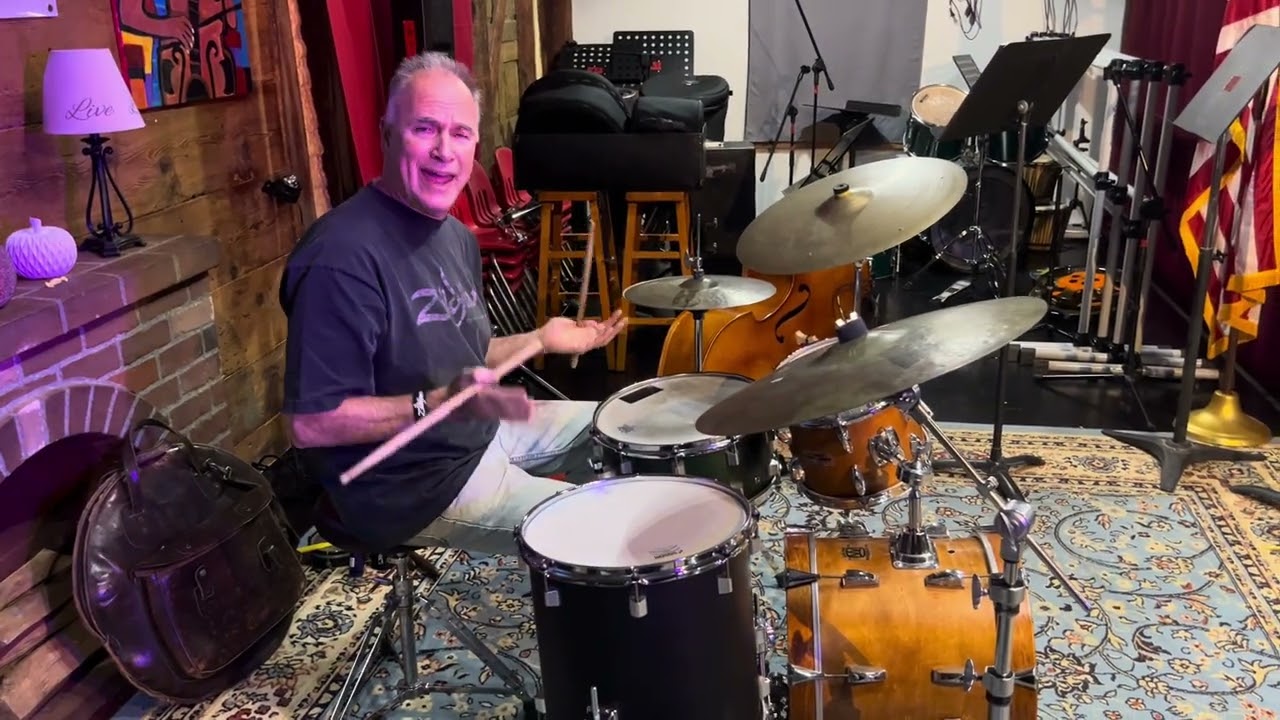Mini Drumset Lesson -  "The eighth note problem"
