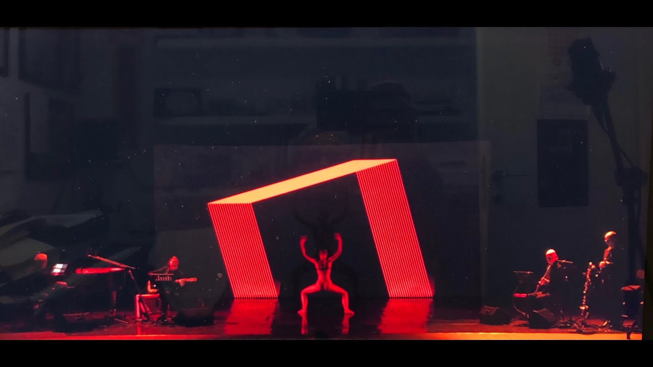 Oper/In/a Bottle/Massimo Buffetti  - Promo Video
