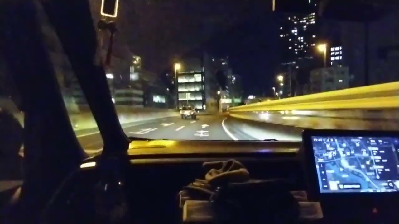 首都高速走行の動画