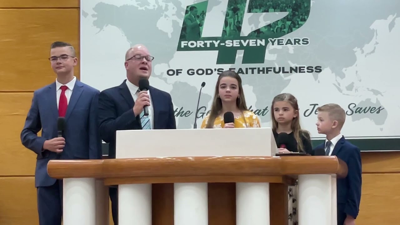 Pastor Joshua Knouf & Family