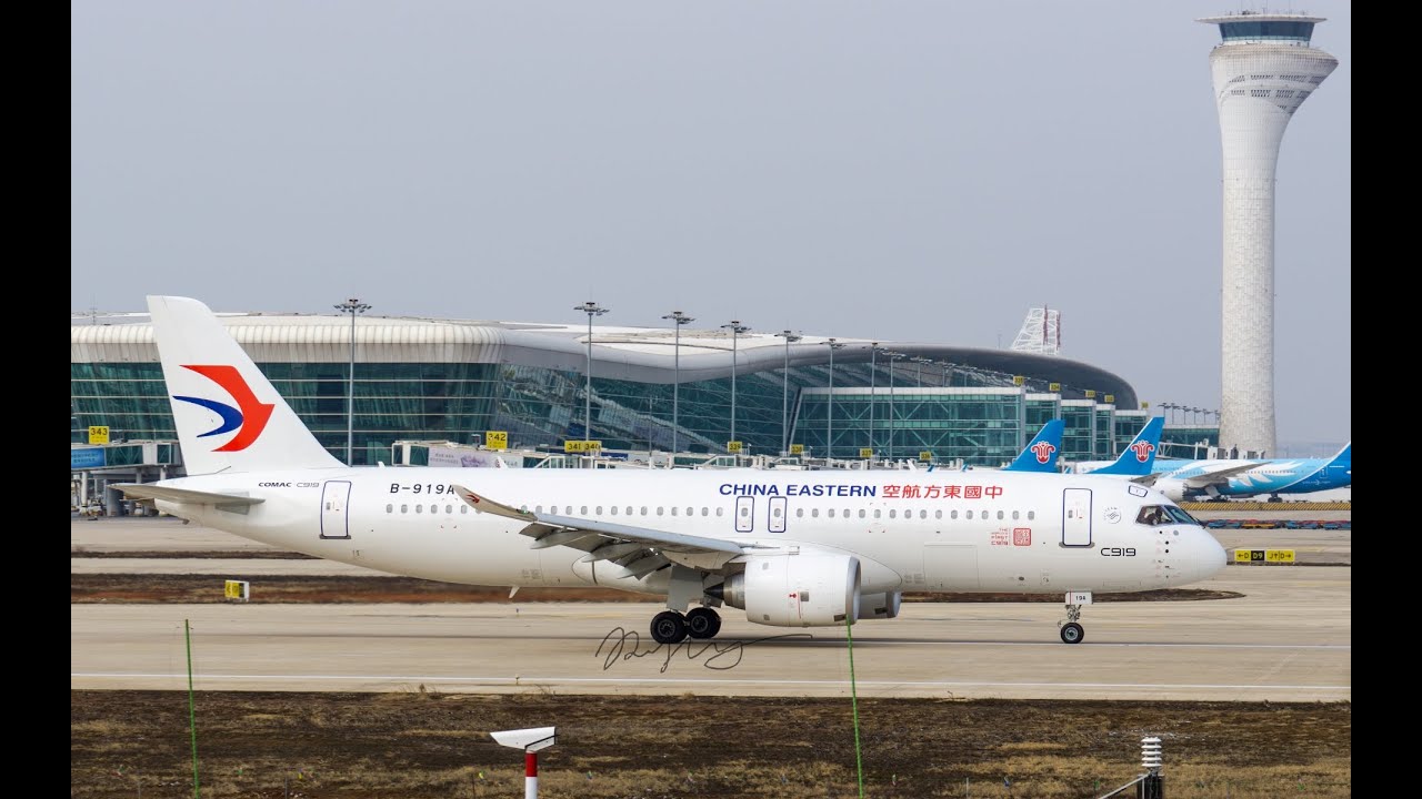 The World's F1rst C919! CHINA EASTERN C919 flies to Wuhan for test flight&ATC recording records
